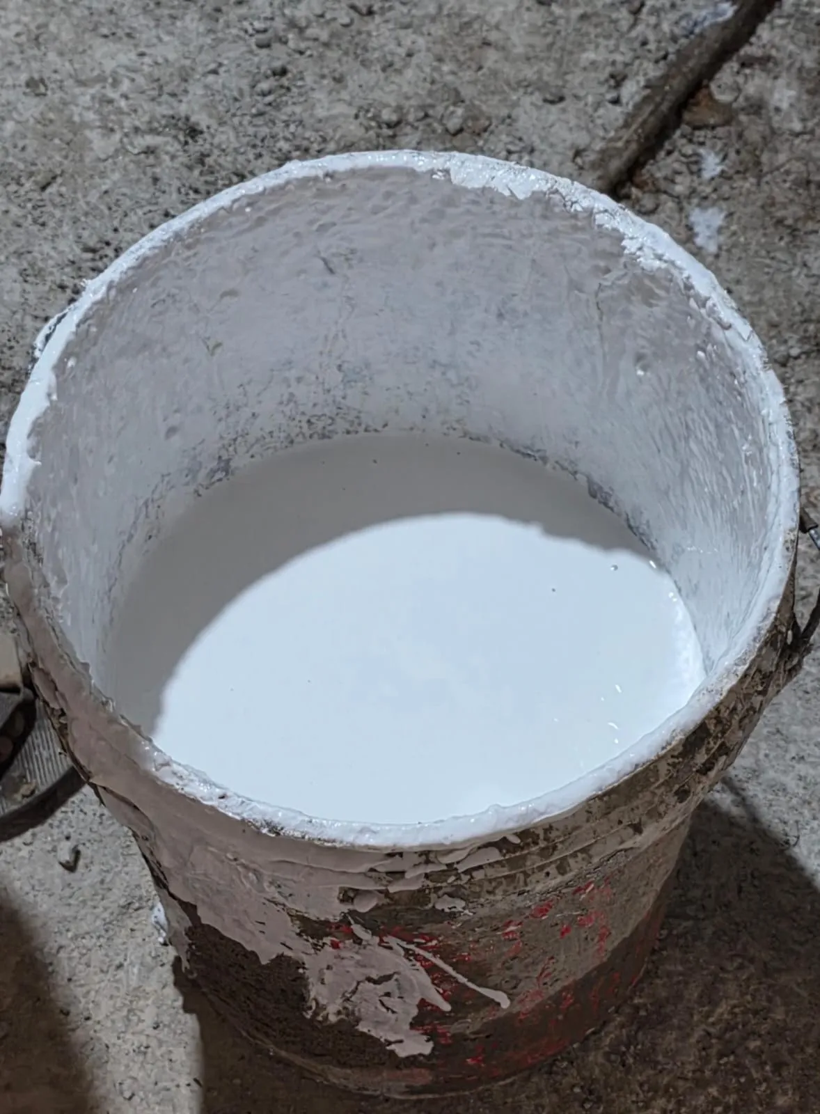 Lime plaster application on exterior wall surface